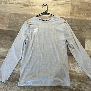 Thin long sleeve